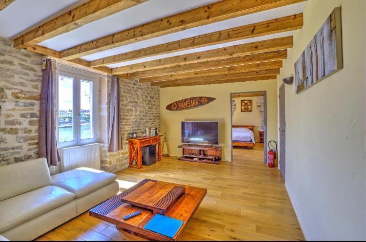 Domaine Des Jardins De La Saone Hotel Tournus Kamer foto